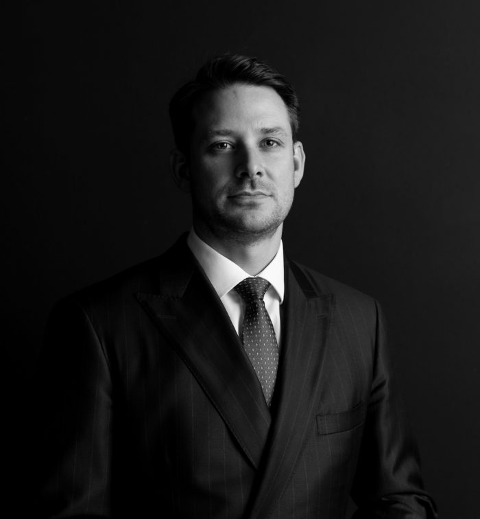 https://jamesoncapital.com/wp-content/uploads/2019/04/johnathon-webster-700x756.jpg